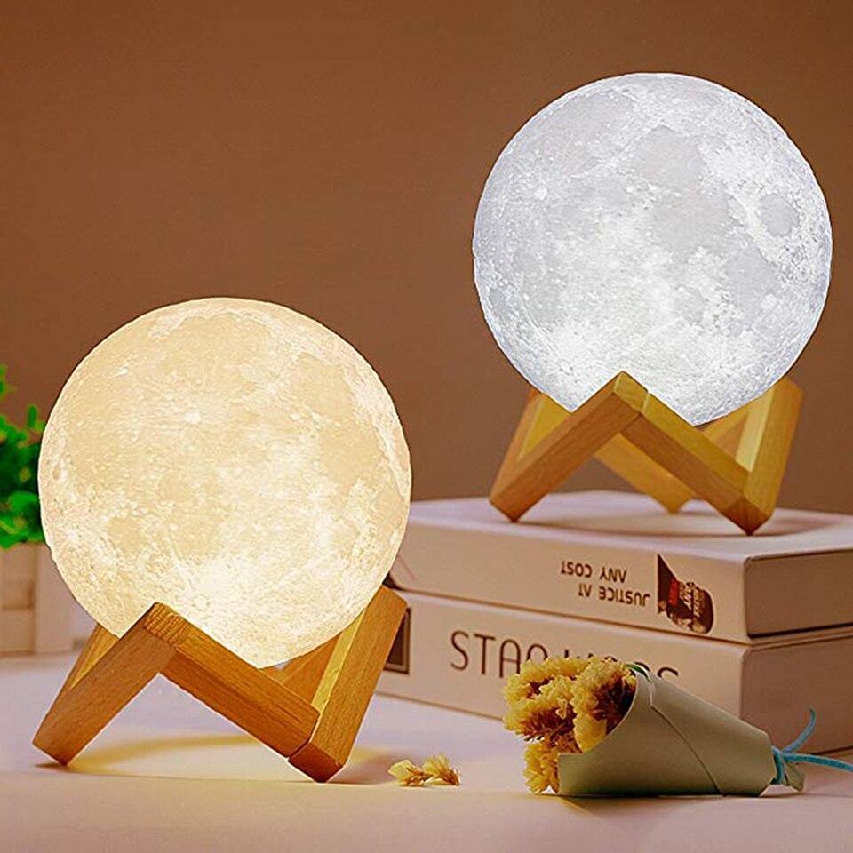 The Royal Moon Lamp